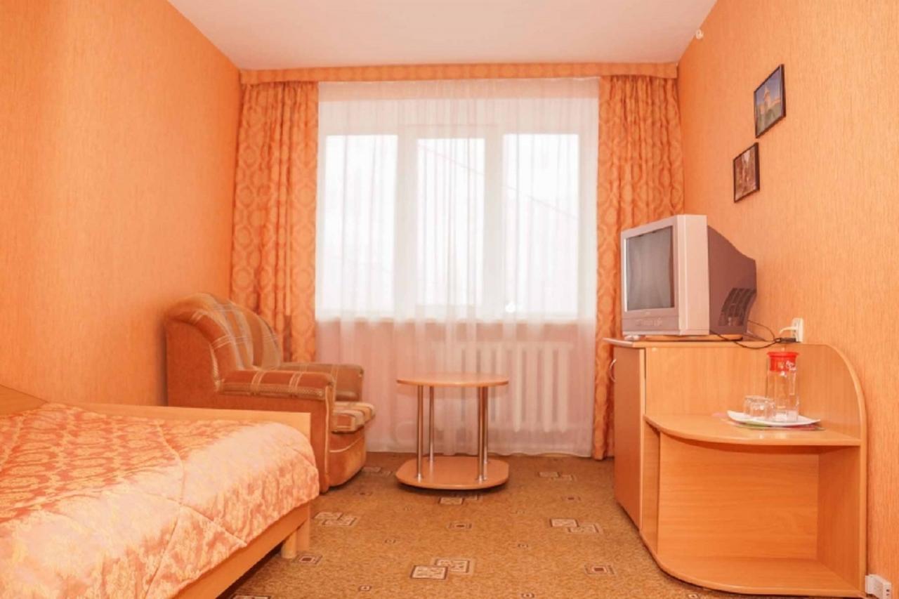 Hotel Russia Smolensk Bagian luar foto